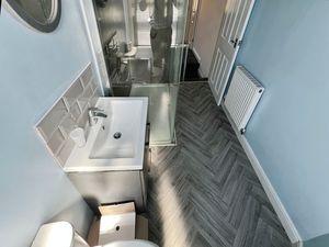 Shower Room- click for photo gallery